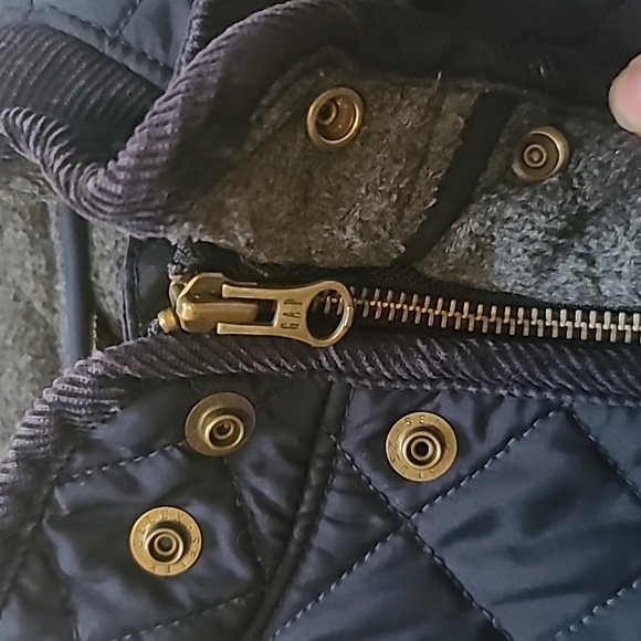 2 for $35 - baby GAP Girls 3T Blue Quilted Coat - Picture 6 of 8